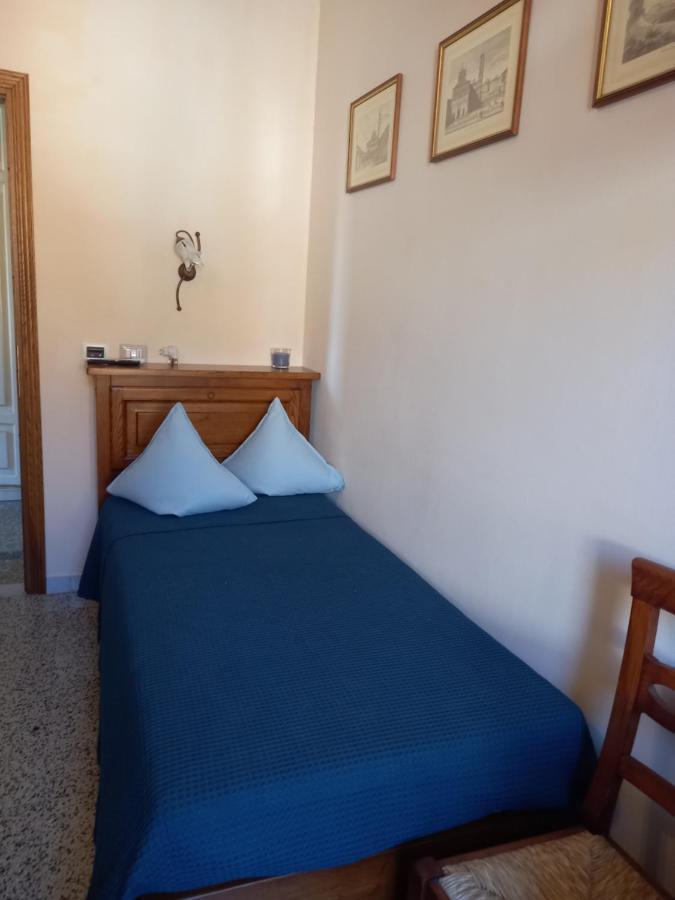 BnB Villa Melany vicino Centro Lucca Esterno foto