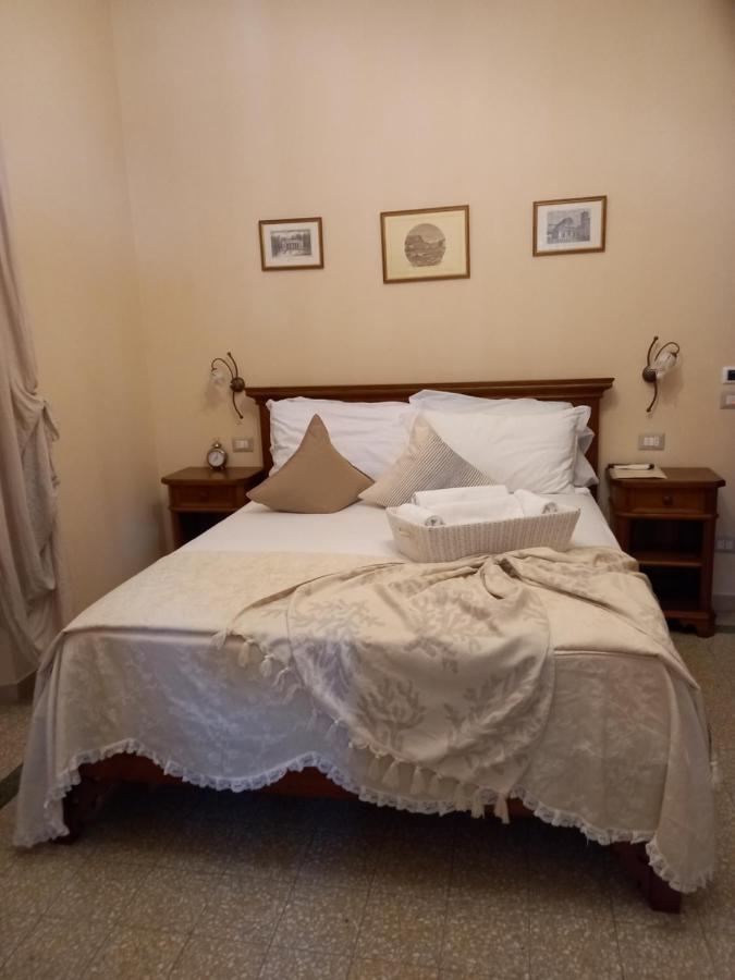 BnB Villa Melany vicino Centro Lucca Esterno foto