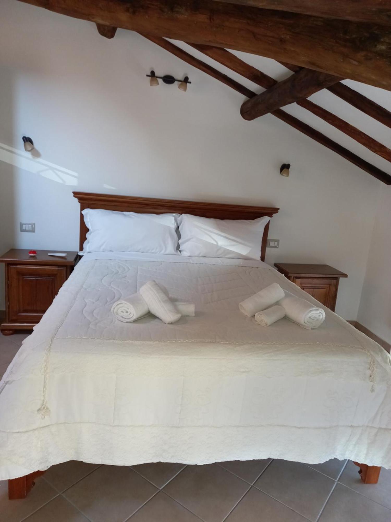 BnB Villa Melany vicino Centro Lucca Camera foto